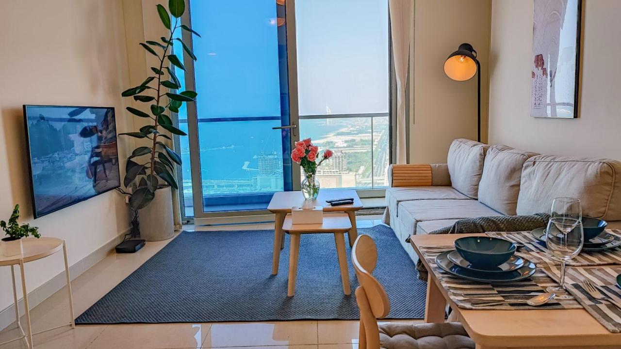 Exquisite, Luxe 1Bd Apartment, Unparalleled Sea Views, Prime Dubai Marina Location & Full Kitchen By "La Buena Vida Holiday Homes Exteriér fotografie