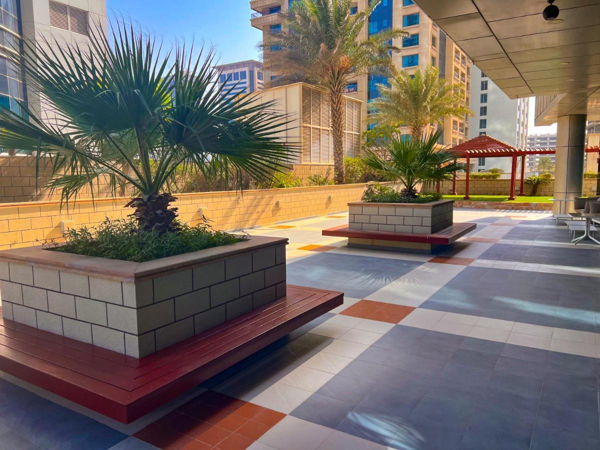 Exquisite, Luxe 1Bd Apartment, Unparalleled Sea Views, Prime Dubai Marina Location & Full Kitchen By "La Buena Vida Holiday Homes Exteriér fotografie